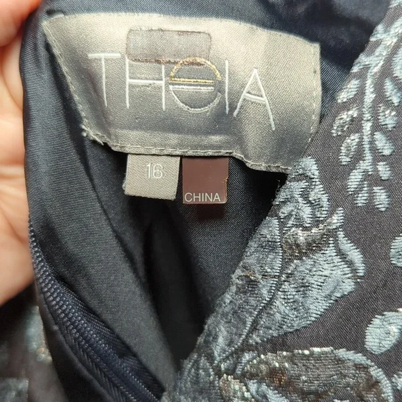 Theia Floral Slate Ballgown Silver Jacquard Floral Formal Dress Women's Size 16 - Picture 3 of 7